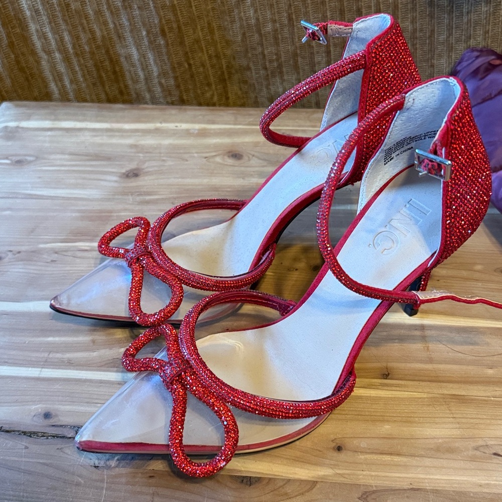 Women's Lidani Pointed-Toe Clear Vinyl Pumps